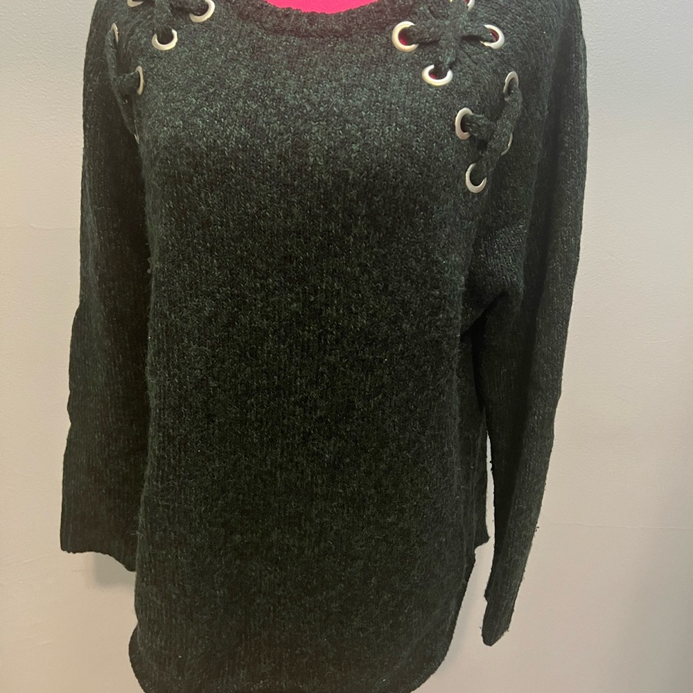 Beautiful MK green/black sweater. Pit-Pit 23”front top to bottom 25.5”